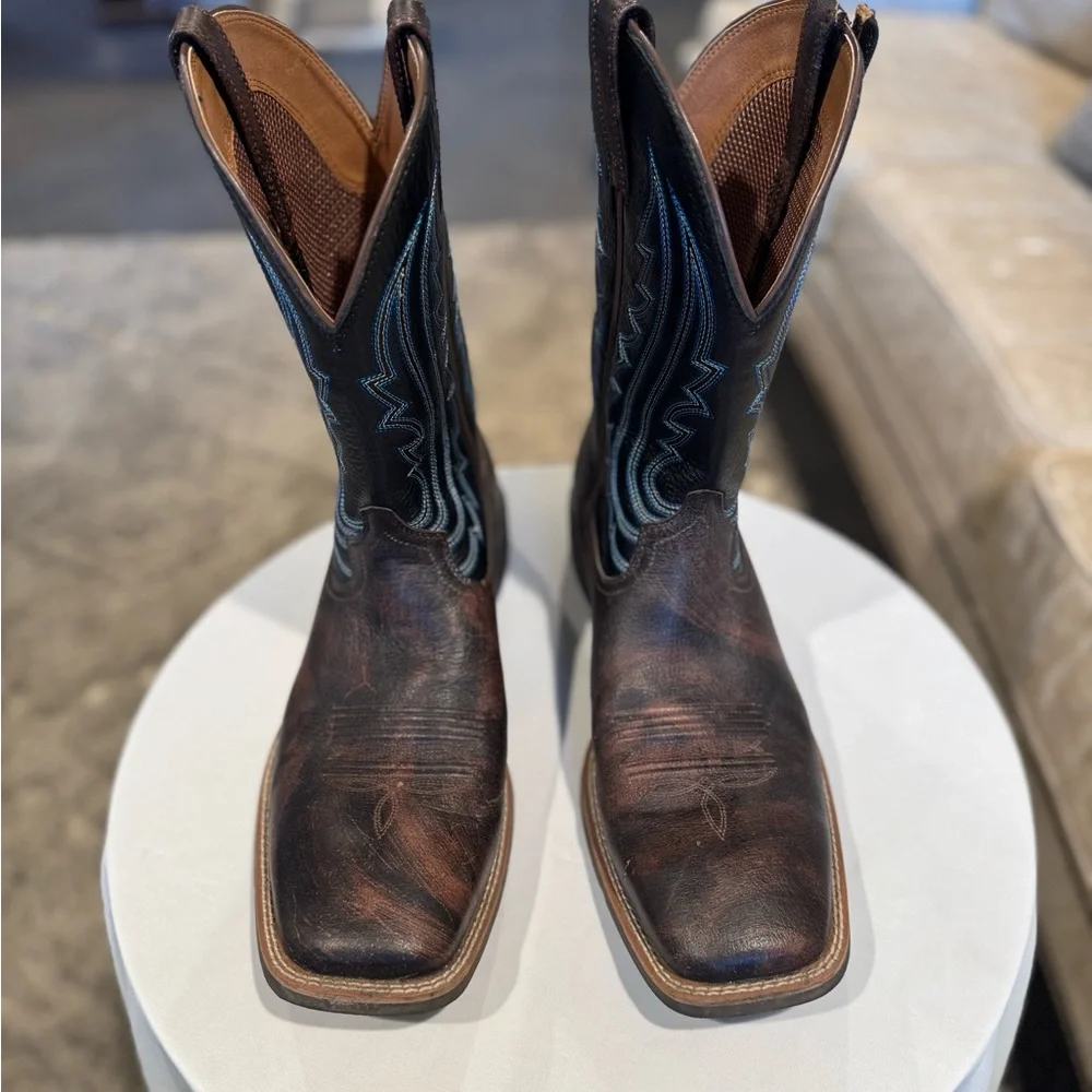 Ariat Sport Big Country Wide Square Toe Cowboy Boot, Like New, See Flaw Details - Picture 8 of 11